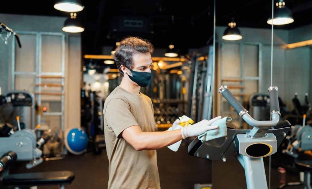 gym cleaning service